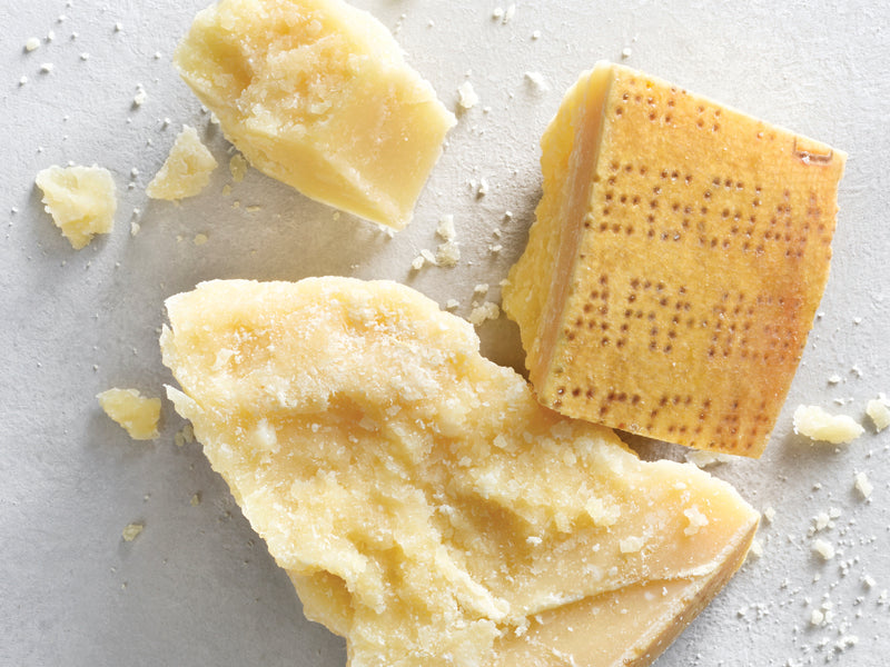 http://meatyourcheese.com/cdn/shop/products/Parmigianoreggiano.jpg?v=1628268275